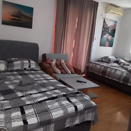 Apartment Nena Lux *